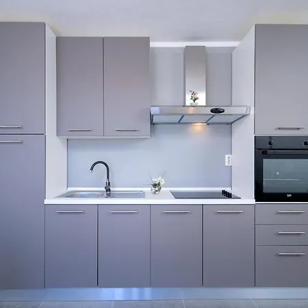 Apartment M&m - Zf Hvar