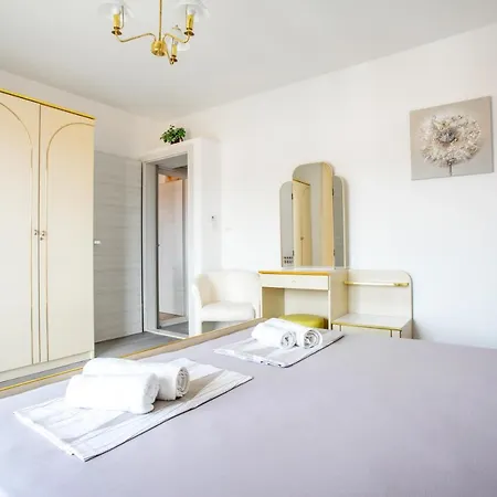M&m - Zf Hvar Apartment