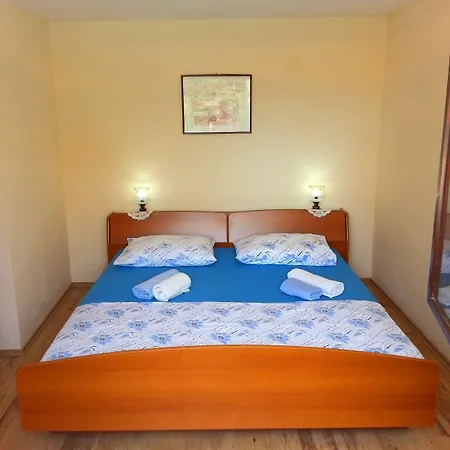 Apartment M&m - Zf Hvar