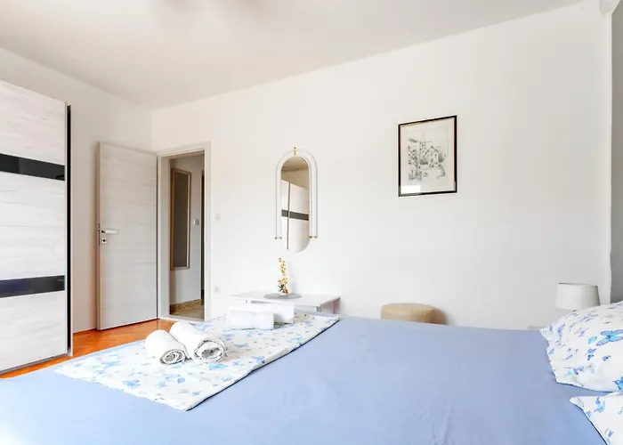 M&m - Zf Hvar Apartment *