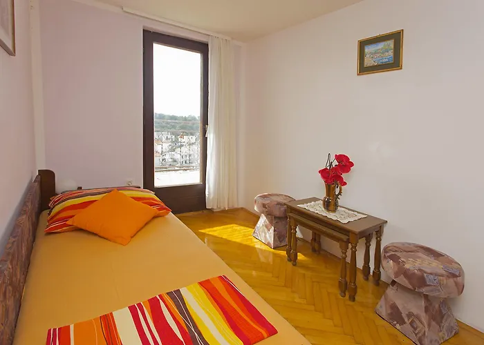 M&m - Zf Hvar Apartment