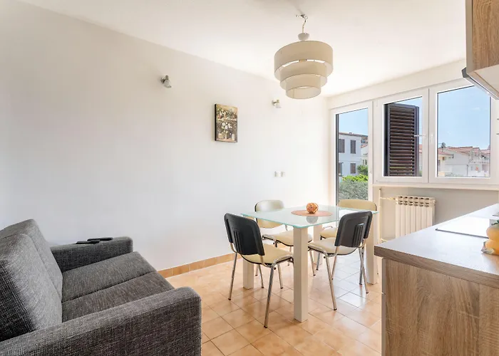 M&m - Zf Hvar Apartment