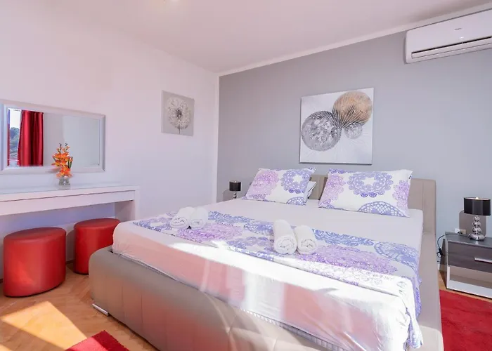 M&m - Zf Hvar شقة هفار