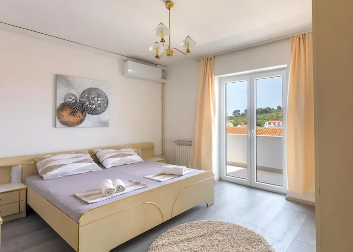 M&m - Zf Hvar شقة *