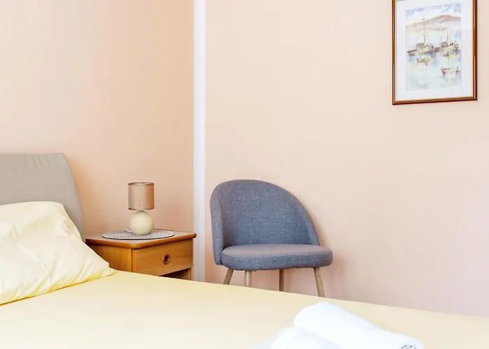 M&m - Zf Hvar شقة هفار