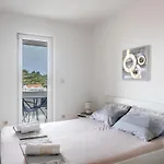 M&m - Zf Hvar Daire