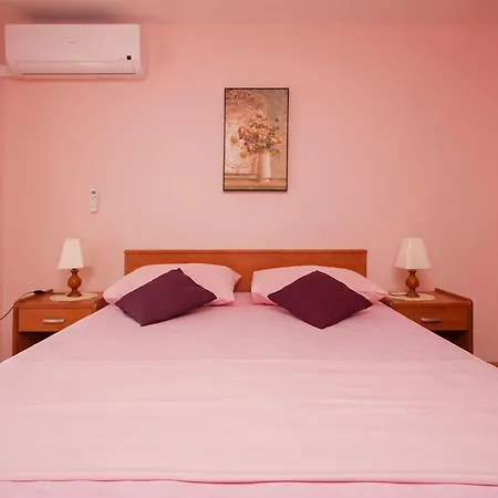 Apartman M&m - Zf Hvar *